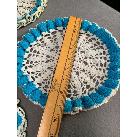 Vintage Handmade Crochet Doilies Set of 4 Blue & White Round Decorative Table Ma - Picture 10 of 13